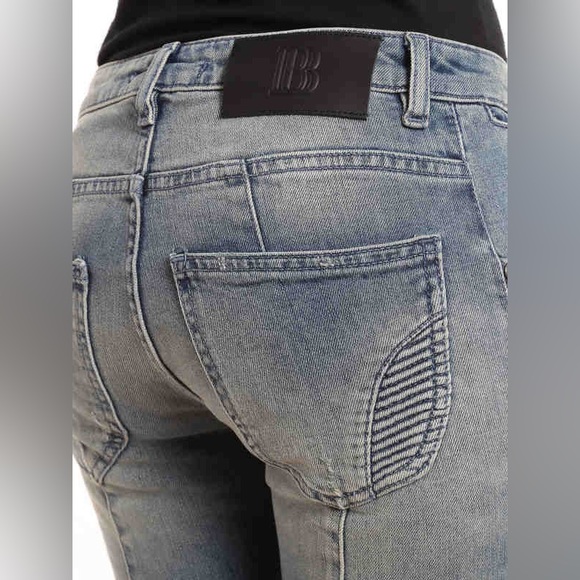 Pierre Balmain Low-Rise Distressed Skinny Leg Jeans - Picture 3 of 16